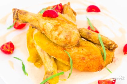 Coquelet rôti sauce Sambre et Meuse (tomates, vin blanc et estragon)