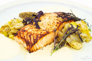 Cœur de saumon miel/moutarde et tombée de chicons